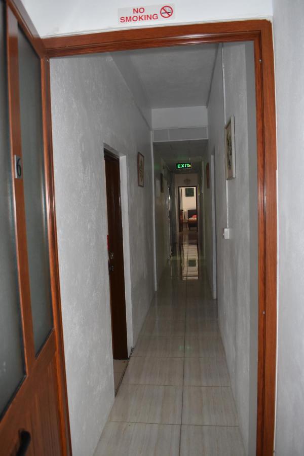 Les Antigones Bed & Breakfast พอร์ตมาตูริน ภายนอก รูปภาพ